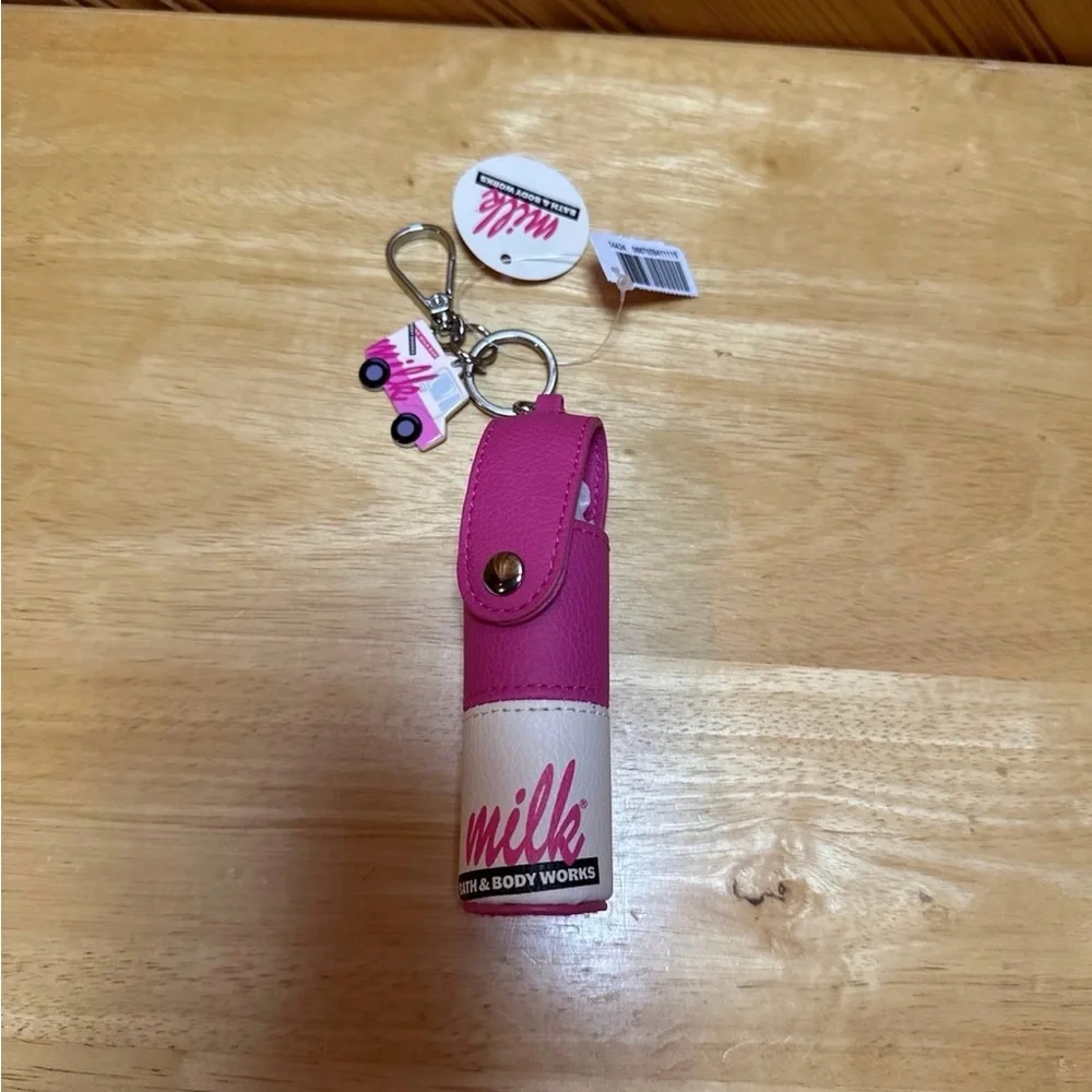 Bath & Body Works x Milk Bar 1oz Antibacterial Hand Spray Holder